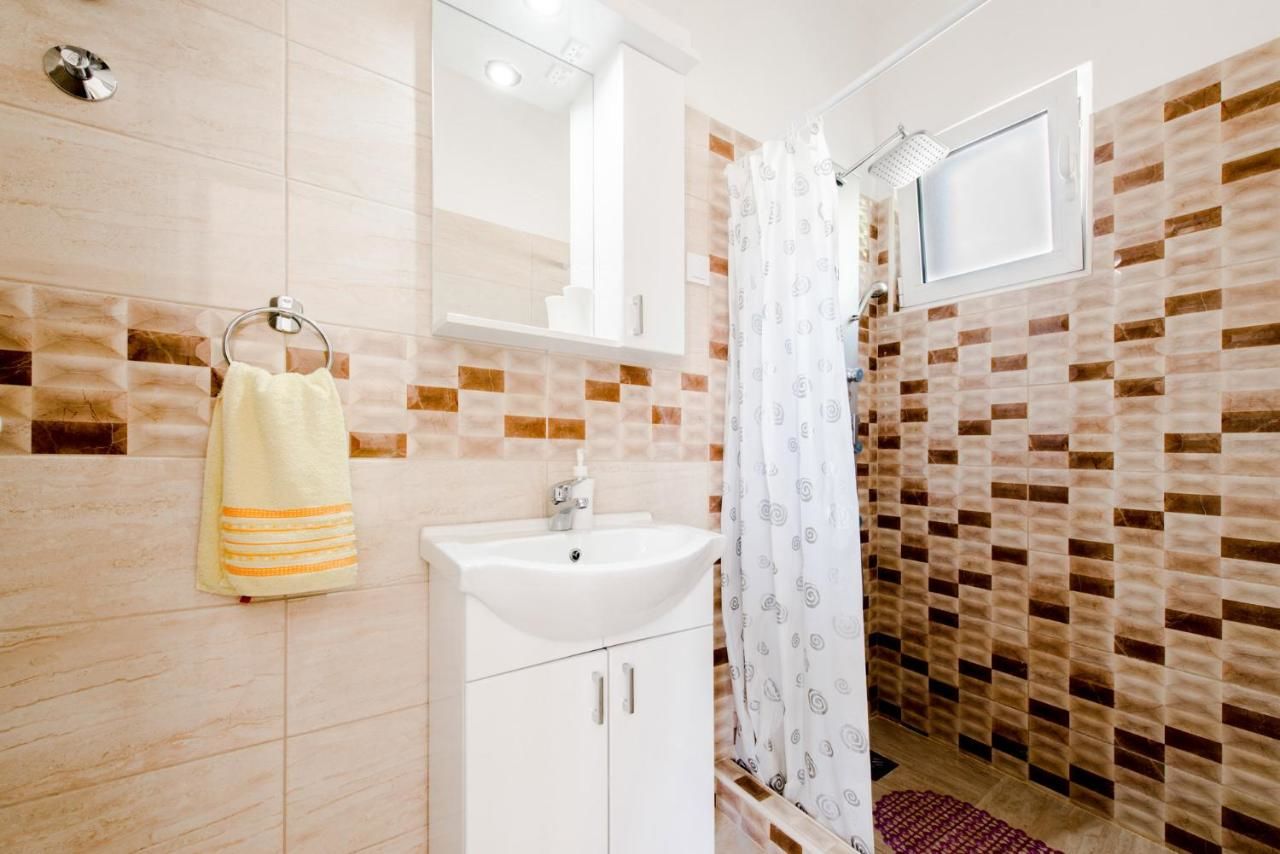 Апартаменты Apartments Vukmarković Сутоморе-14