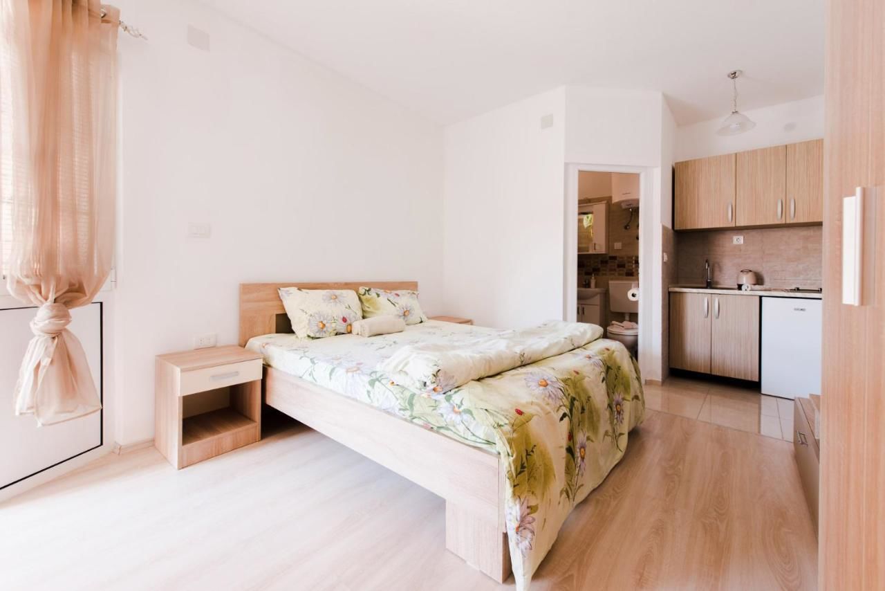 Апартаменты Apartments Vukmarković Сутоморе-34