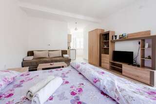 Апартаменты Apartments Vukmarković Сутоморе Апартаменты-студио с видом на море-15