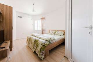 Апартаменты Apartments Vukmarković Сутоморе Номер-студио с балконом-6